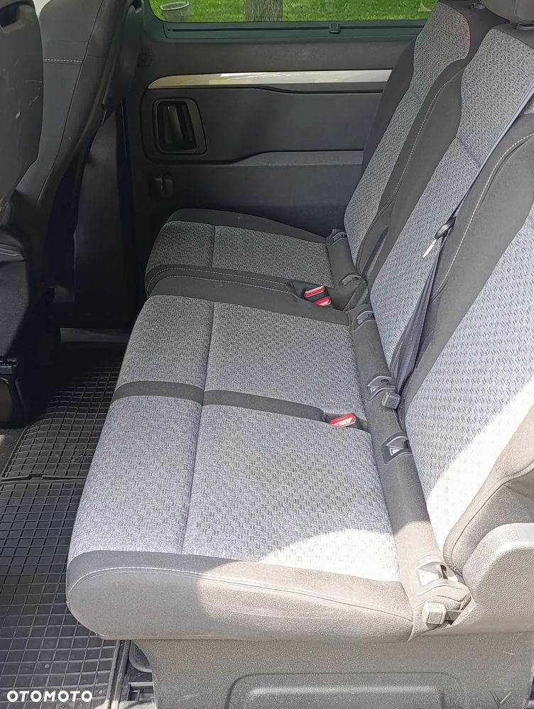 Peugeot Traveller 2.0 BlueHDi Long Business EAT8 - 13