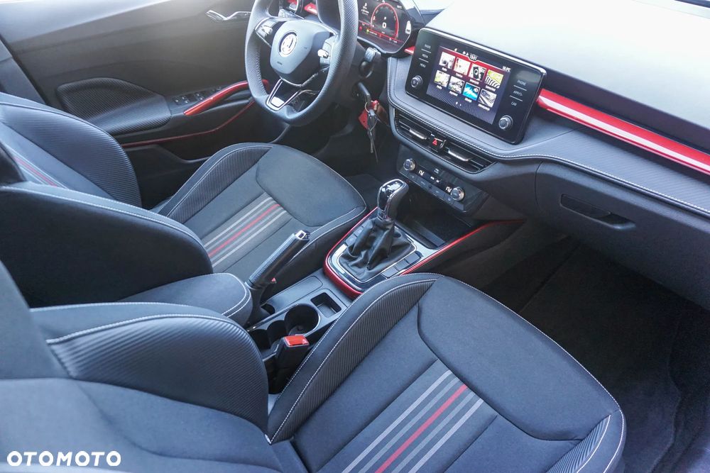 Skoda Fabia 1.0 TSI Monte Carlo DSG - 35