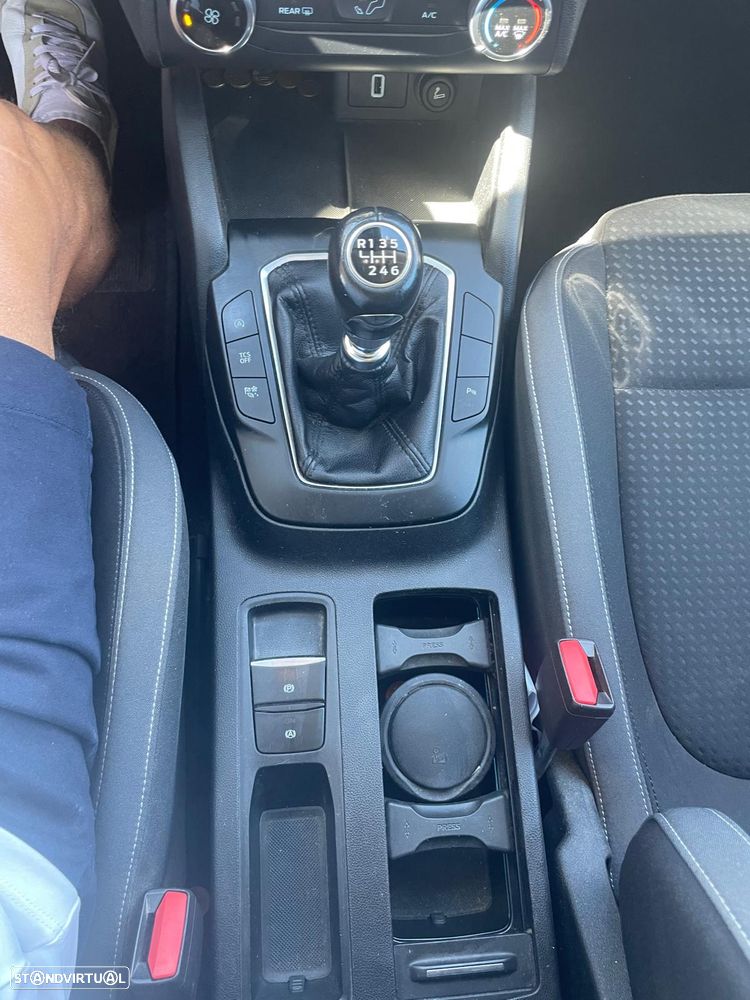 Ford Focus SW - 19