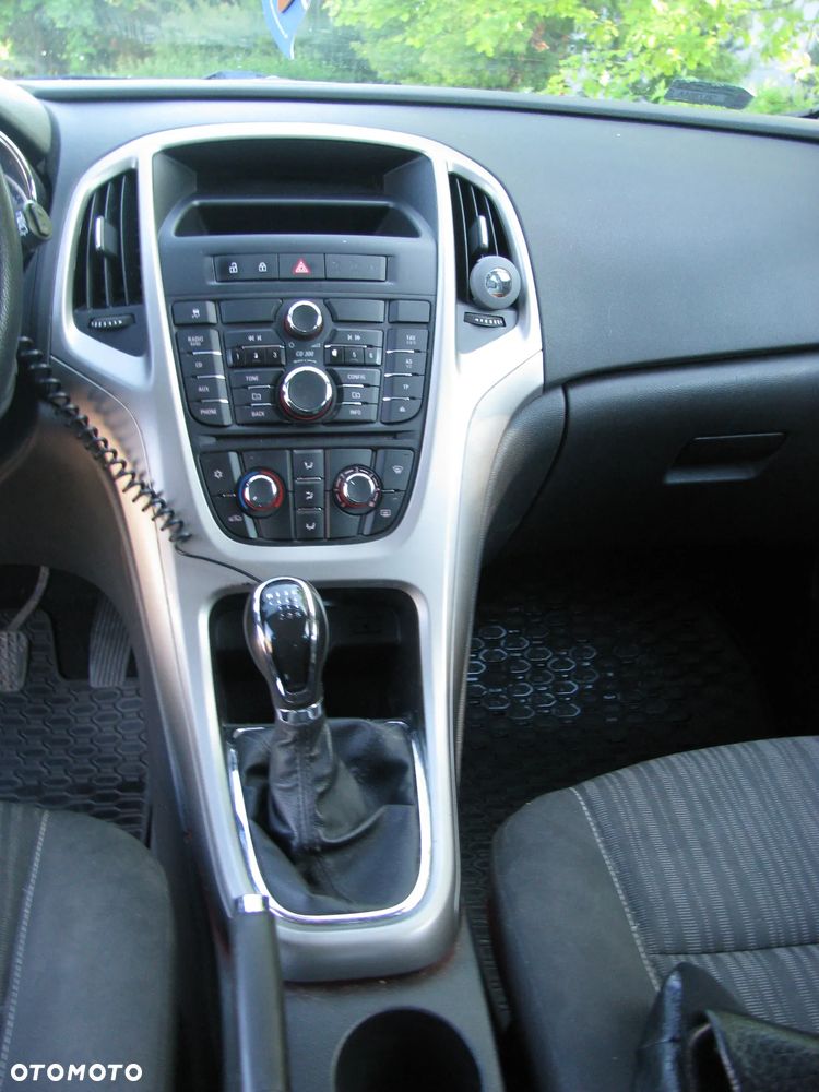 Opel Astra 1.7 CDTI Enjoy - 9