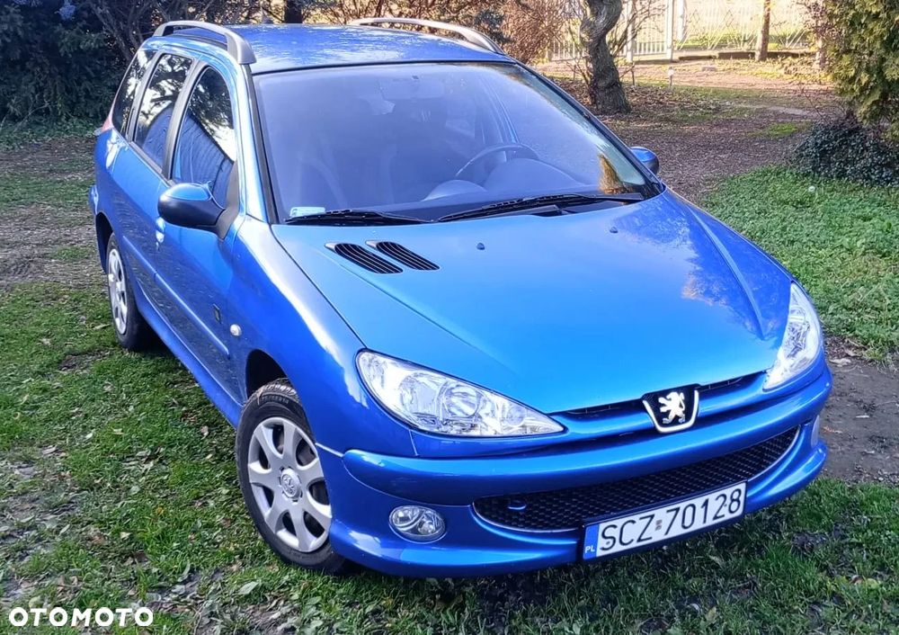 Peugeot 206 - 1