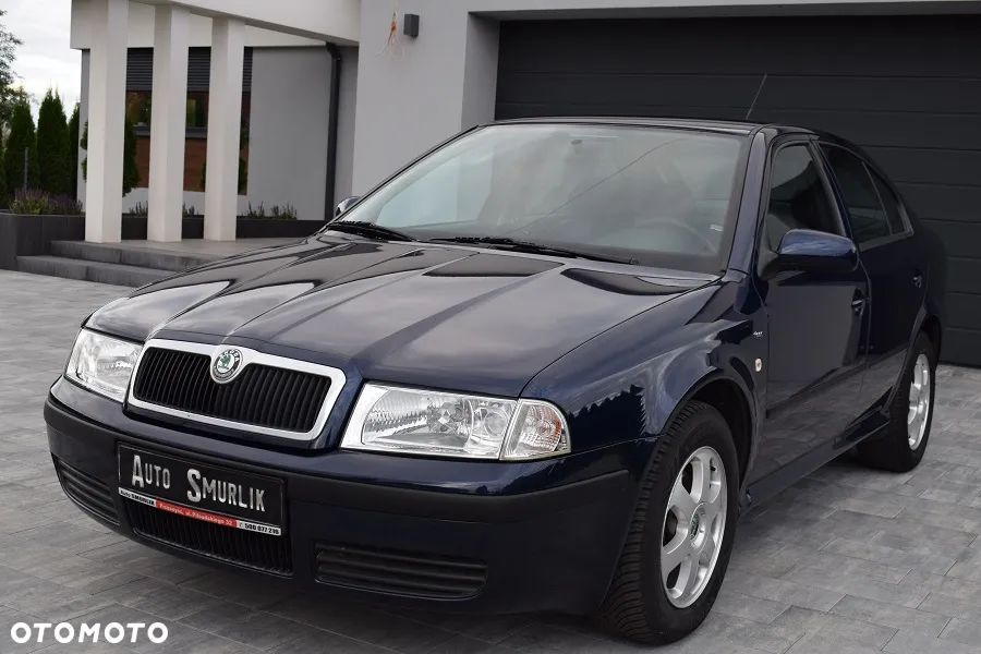 Skoda Octavia 2.0 Ambiente - 1