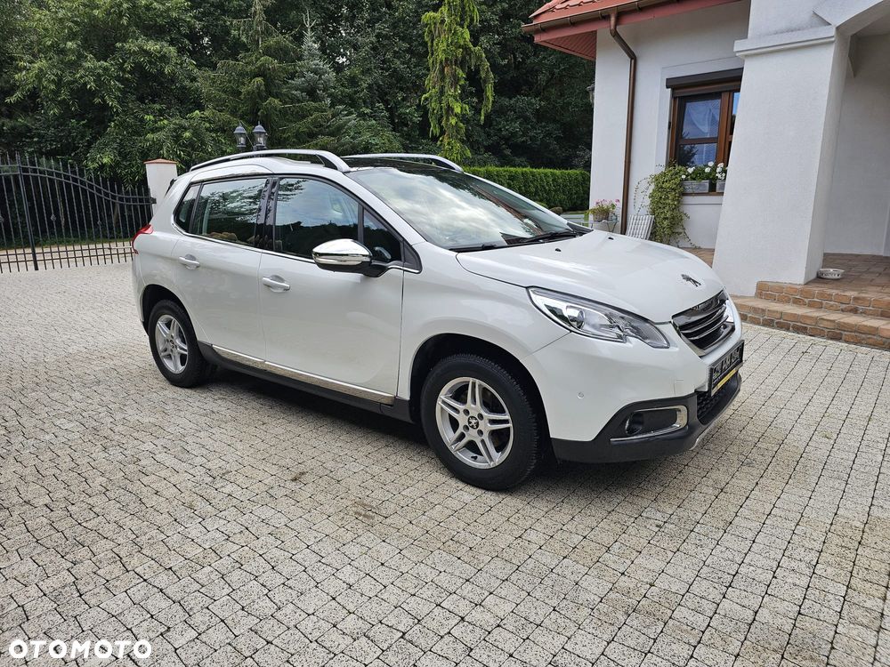 Peugeot 2008 1.6 VTi Allure - 3