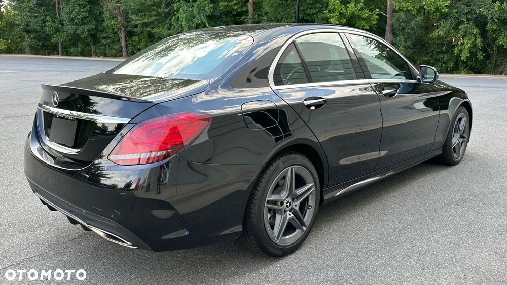 Mercedes-Benz Klasa C 300 9G-TRONIC AMG Line - 7