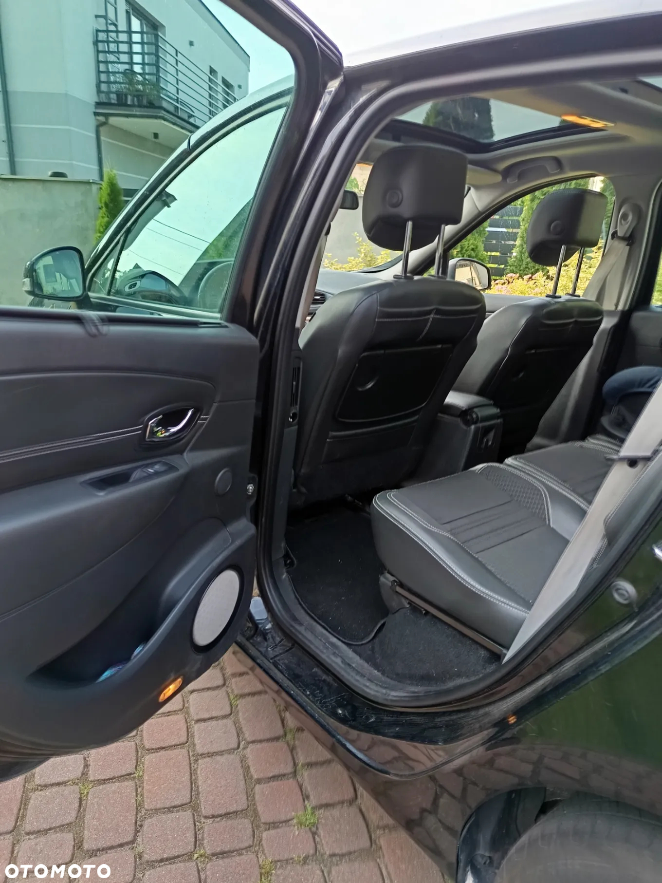 Renault Scenic 1.5 dCi Energy Bose EU6 - 4