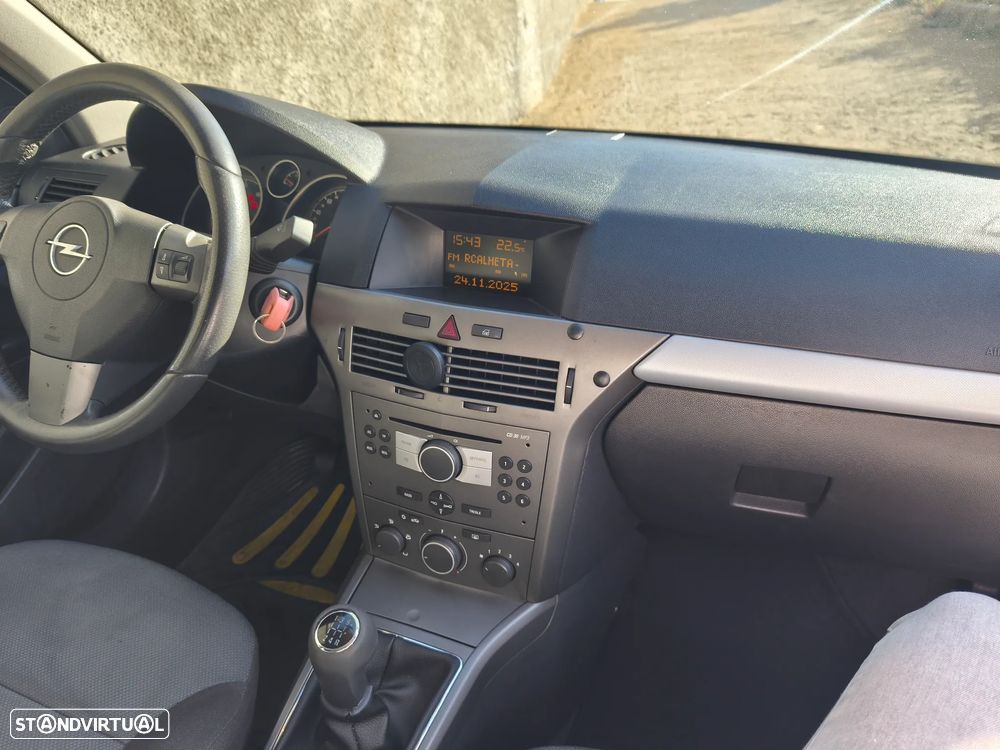 Opel Astra 1.7 CDTI Enjoy - 4