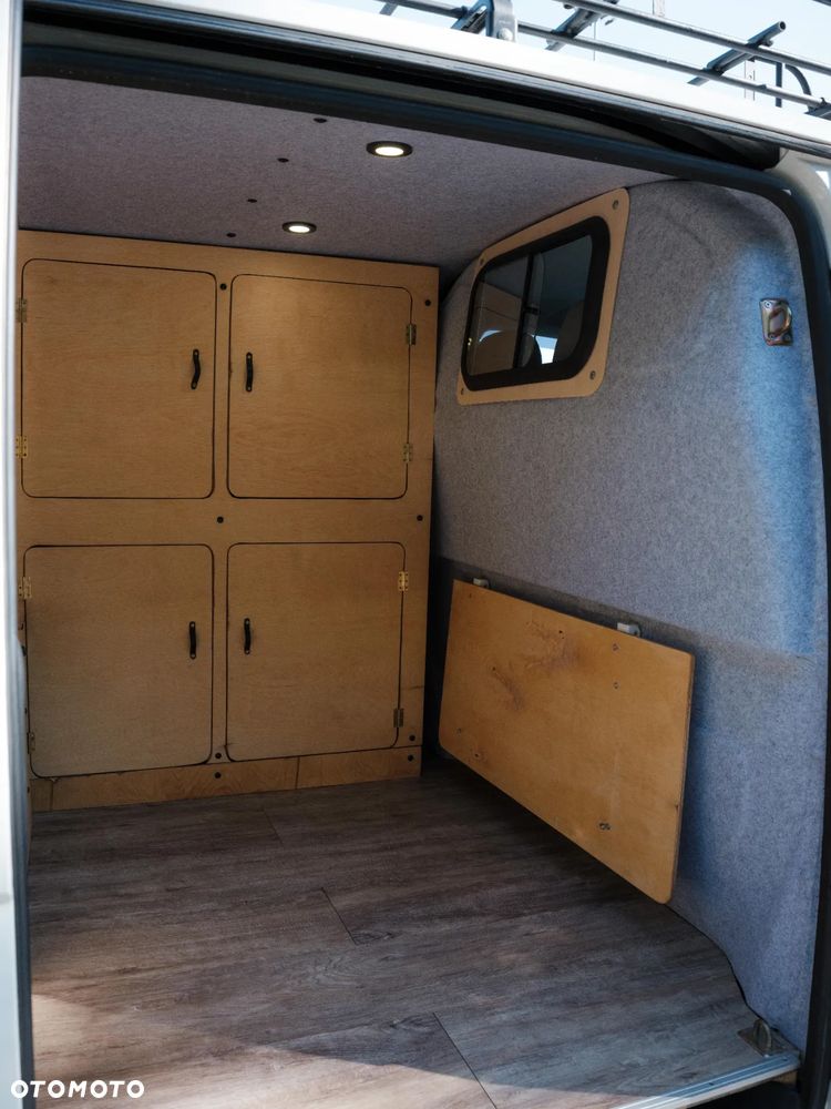 Volkswagen Transporter T5 - 27