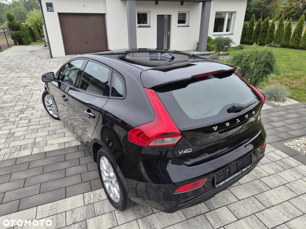 Volvo V40 D2 - 2