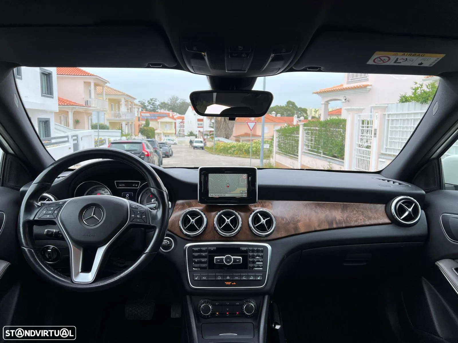 Mercedes-Benz GLA 220 CDI 4Matic 7G-DCT - 6