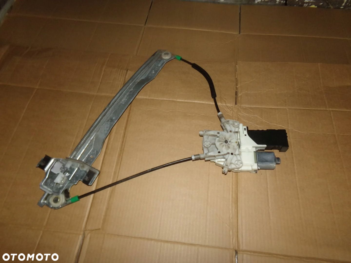 MECHANIZM SZYBY LEWY PRZÓD PEUGEOT 407 - 2