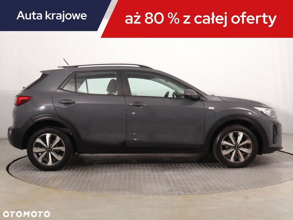 Kia Stonic - 8