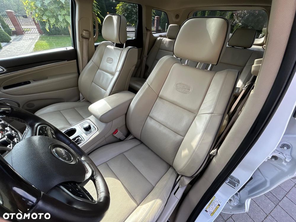 Jeep Grand Cherokee 5.7 V8 HEMI Overland - 22