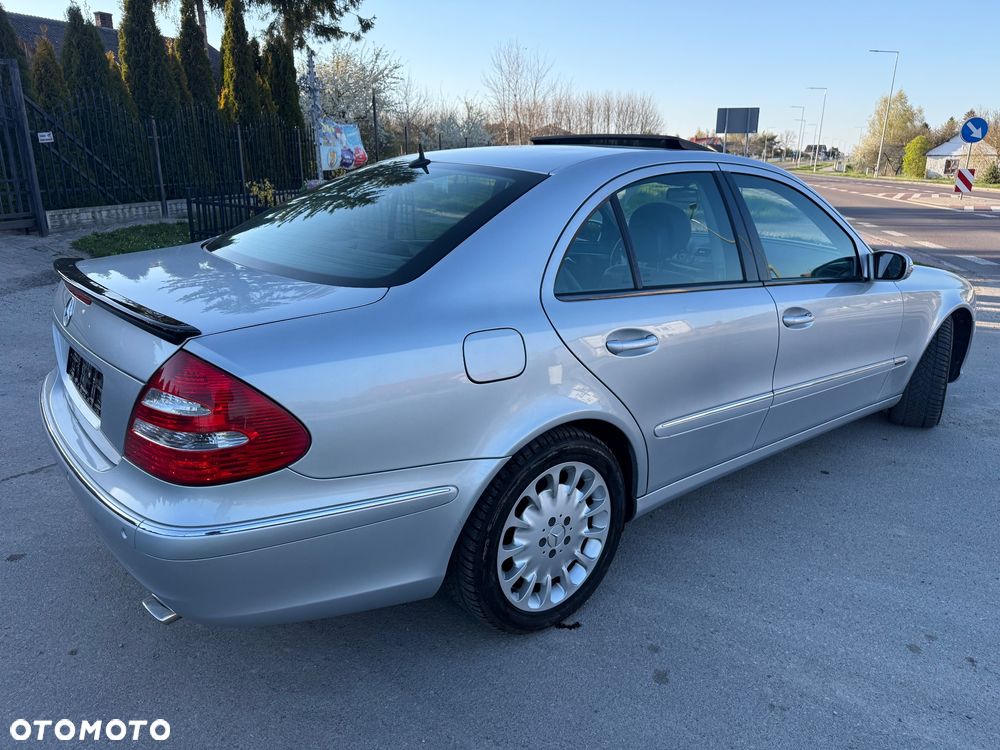 Mercedes-Benz Klasa E 500 4Matic Automatik Elegance - 5