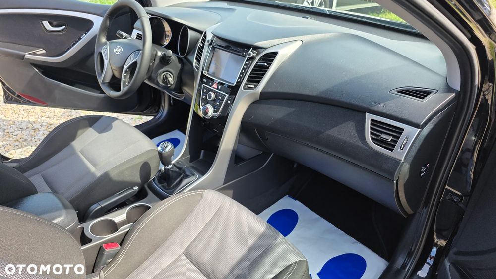 Hyundai i30 1.4 Fifa World Cup Edition - 19
