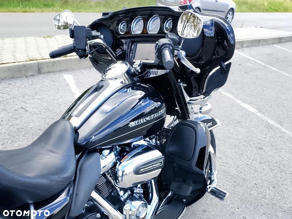 Harley-Davidson Electra - 10