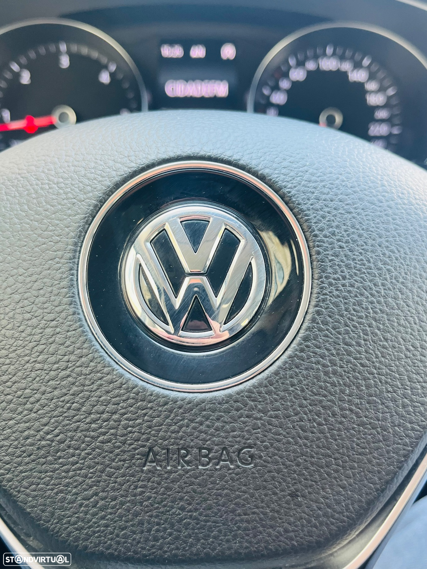 VW Passat Variant 2.0 TDi Confortline - 27