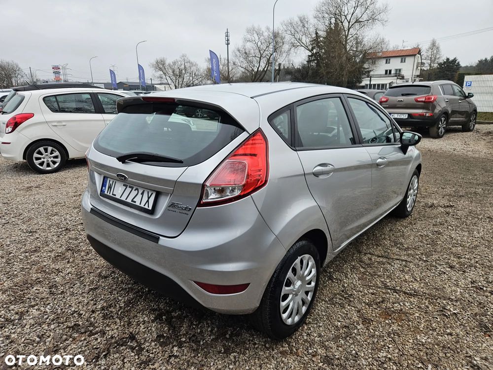 Ford Fiesta 1.25 Trend - 13