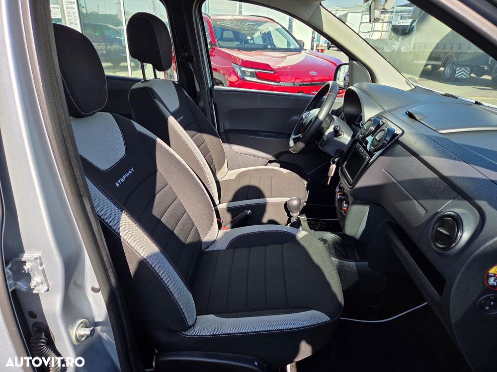 Dacia Lodgy TCe 100 GPF Comfort - 12