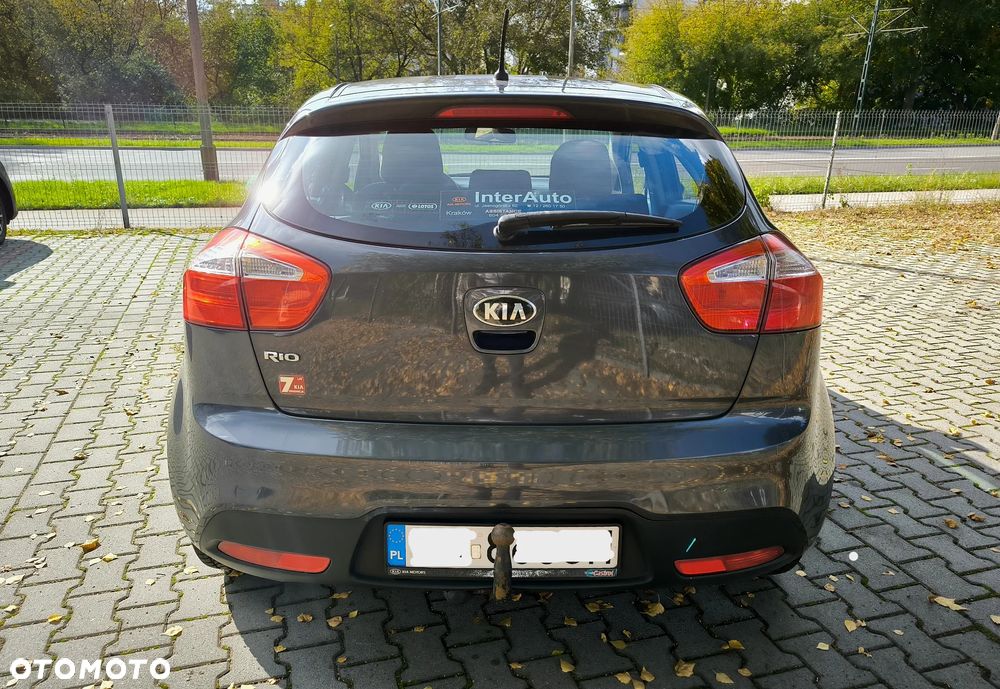 Kia Rio 1.4 M - 3
