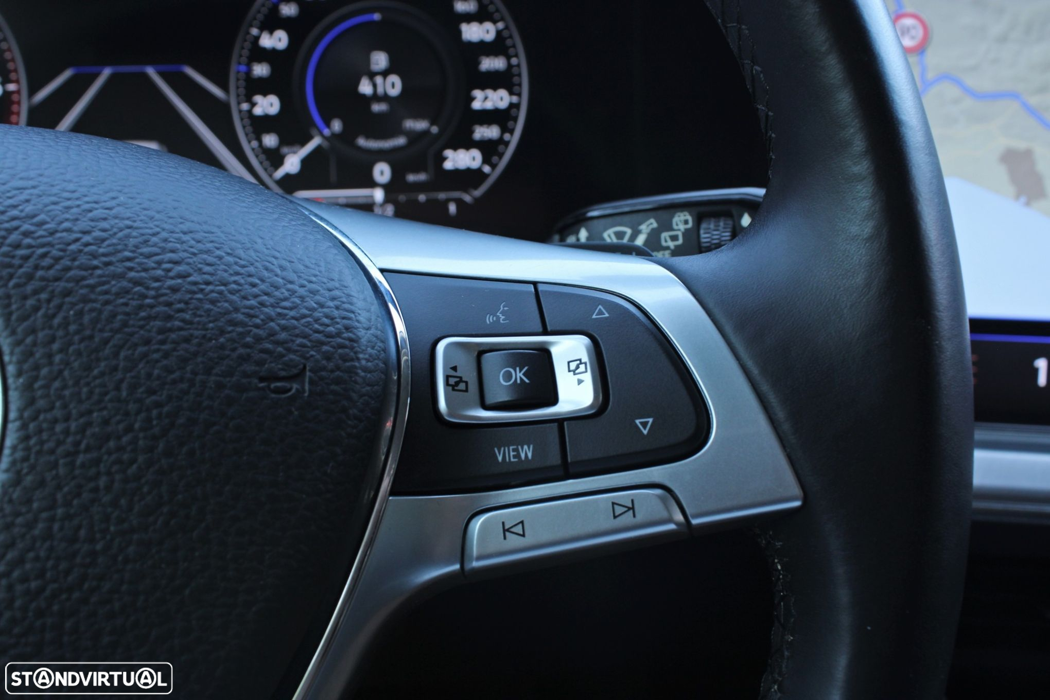 VW Touareg 3.0 TDI V6 Elegance Plus - 9
