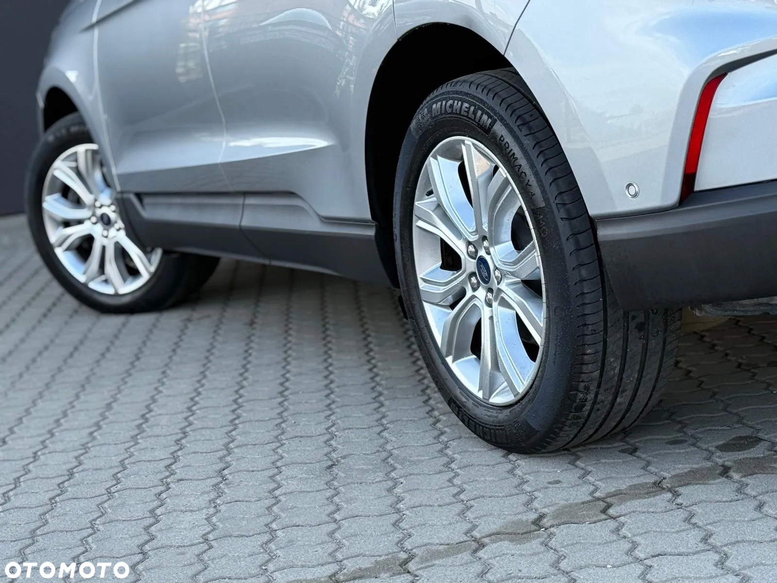 Ford Edge 2.0 EcoBlue Titanium - 18