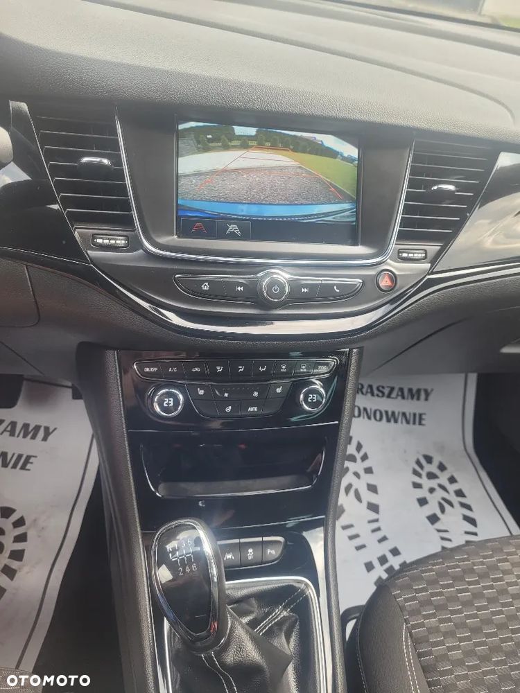 Opel Astra 1.4 Turbo Start/Stop Dynamic - 9