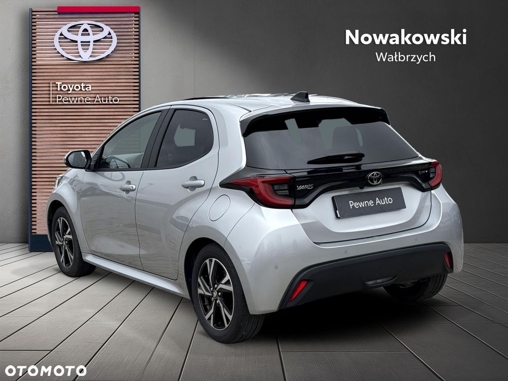 Toyota Yaris Hybrid 1.5 Style - 5