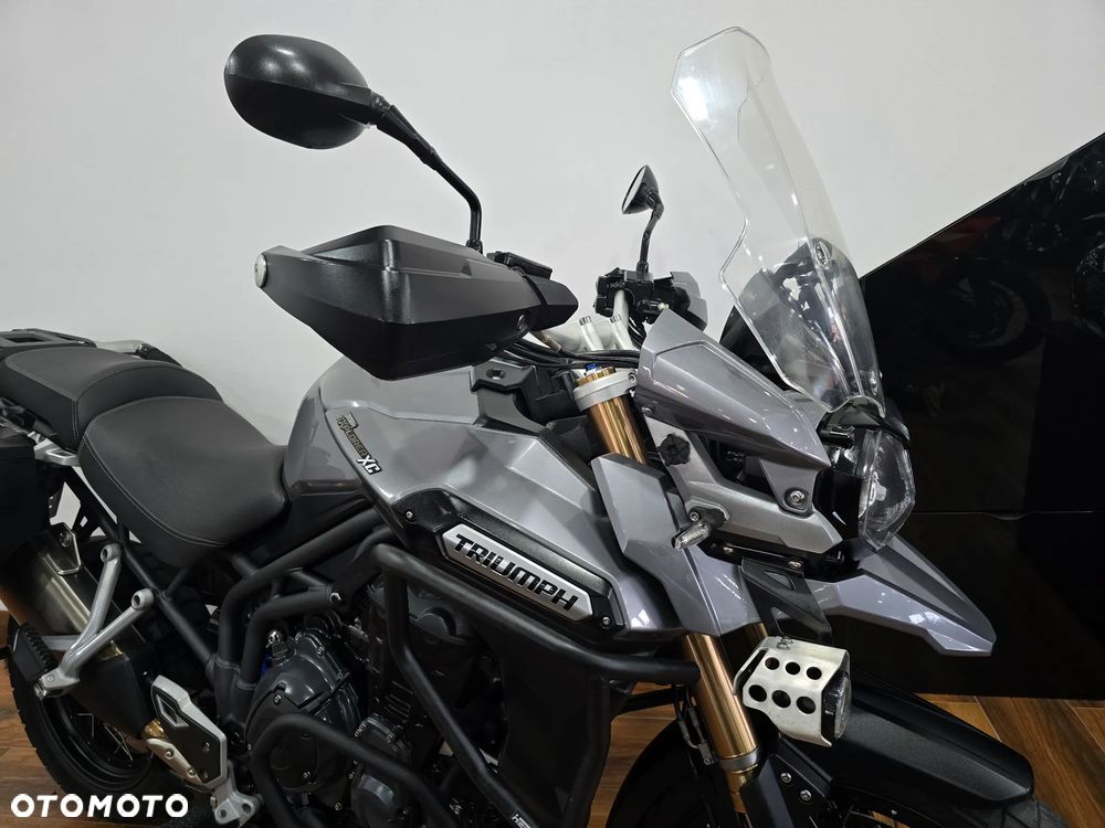 Triumph Tiger - 8