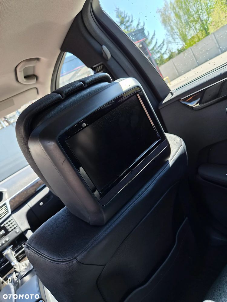 Mercedes-Benz Klasa E 250 CDI 4-Matic BlueEff Avantgarde - 24