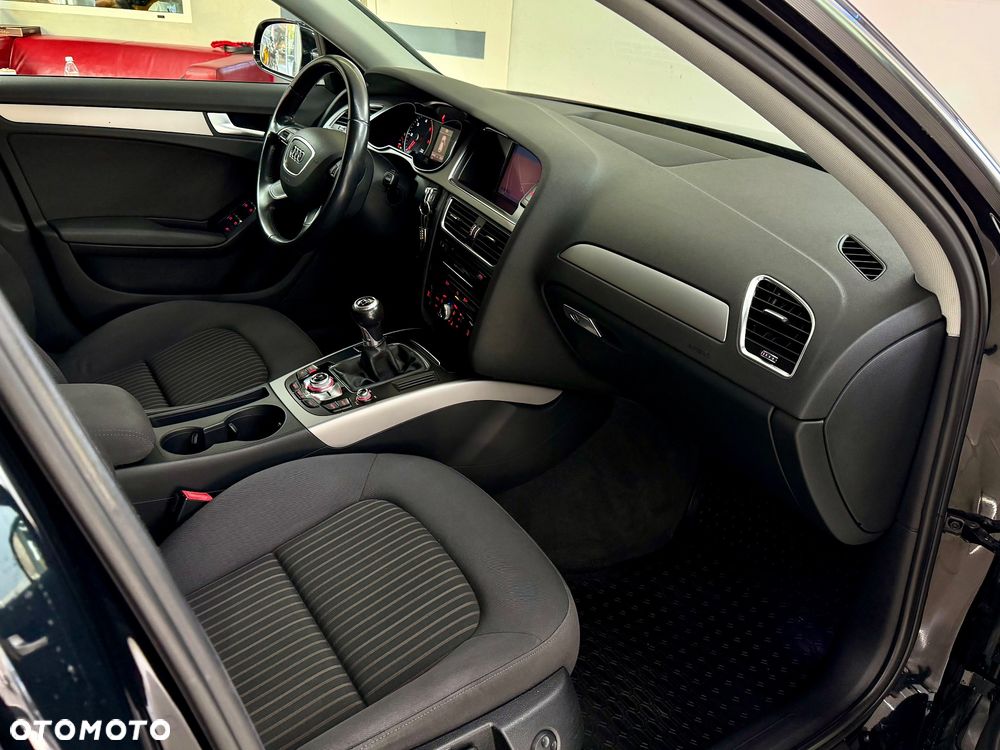 Audi A4 Avant 2.0 TDI Limited Edition - 35