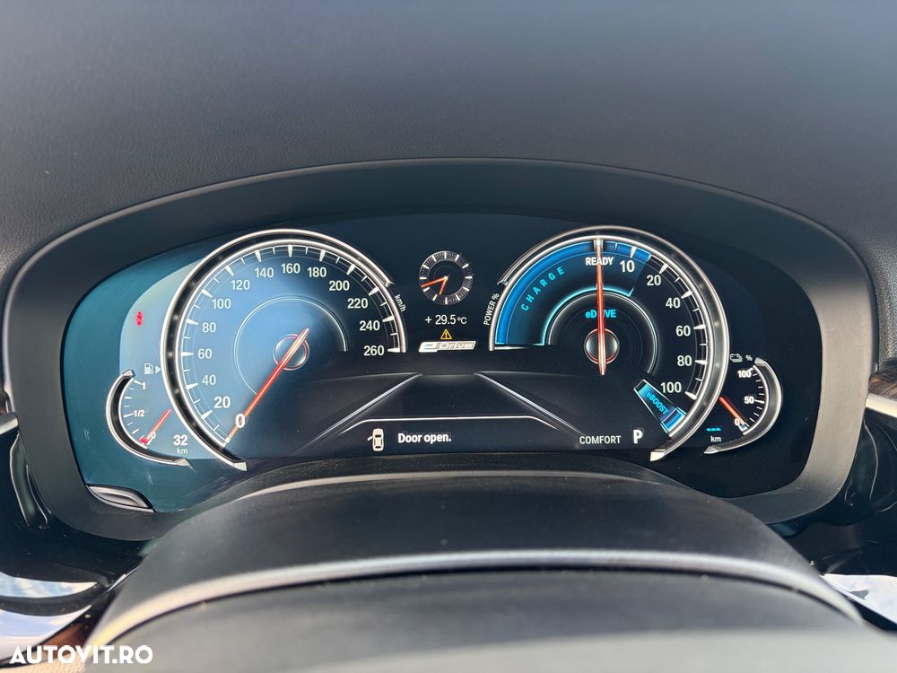 BMW Seria 5 - 34