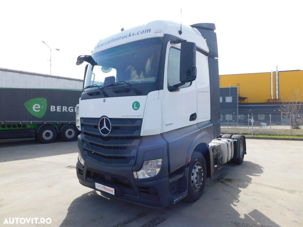 Mercedes-Benz Actros - 1