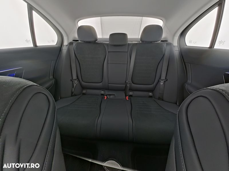 Mercedes-Benz C 180 9G-TRONIC AMG Line - 6