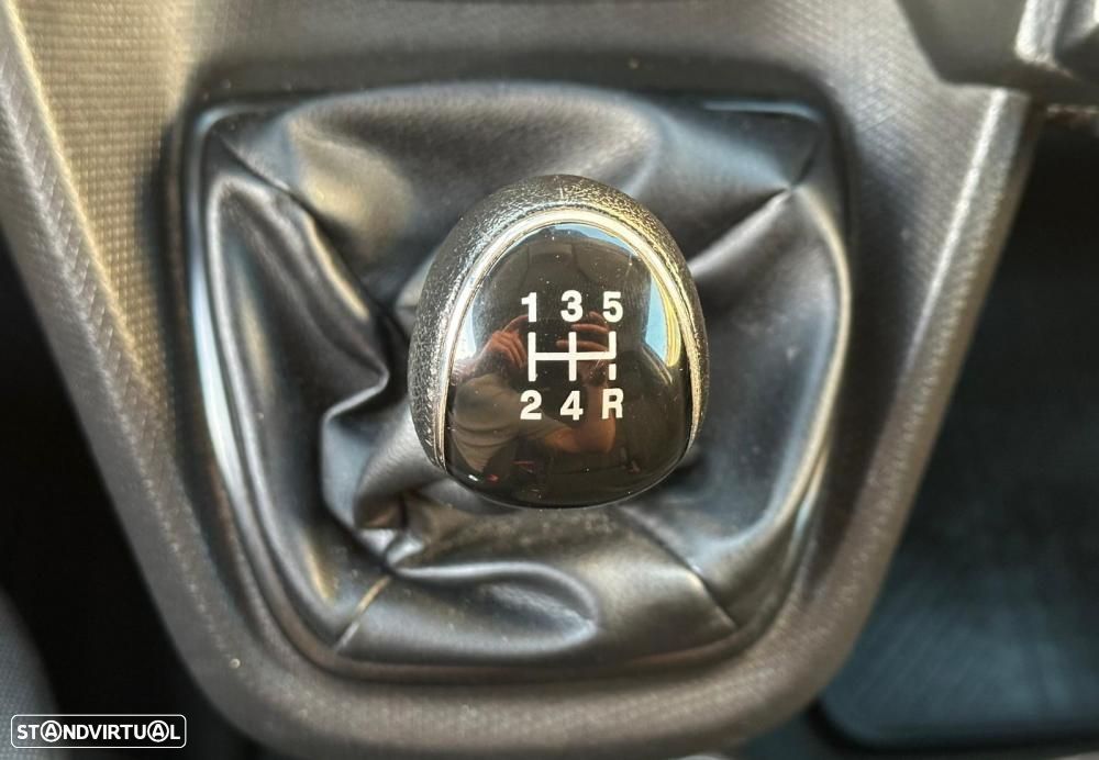 Ford Transit Connect 1.6 TDCi 3LUG - 14