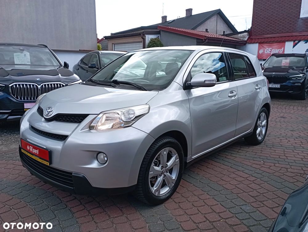 Toyota Urban Cruiser 1.33 Sol - 1