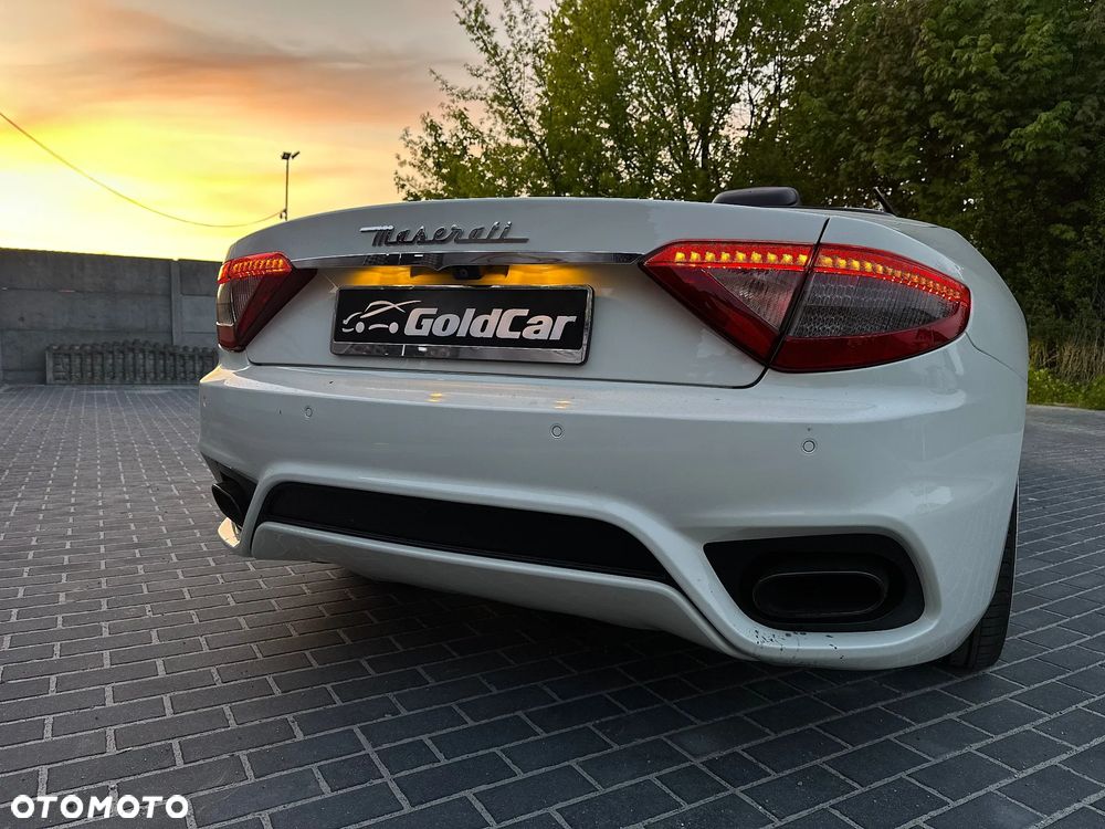 Maserati GranTurismo S - 29