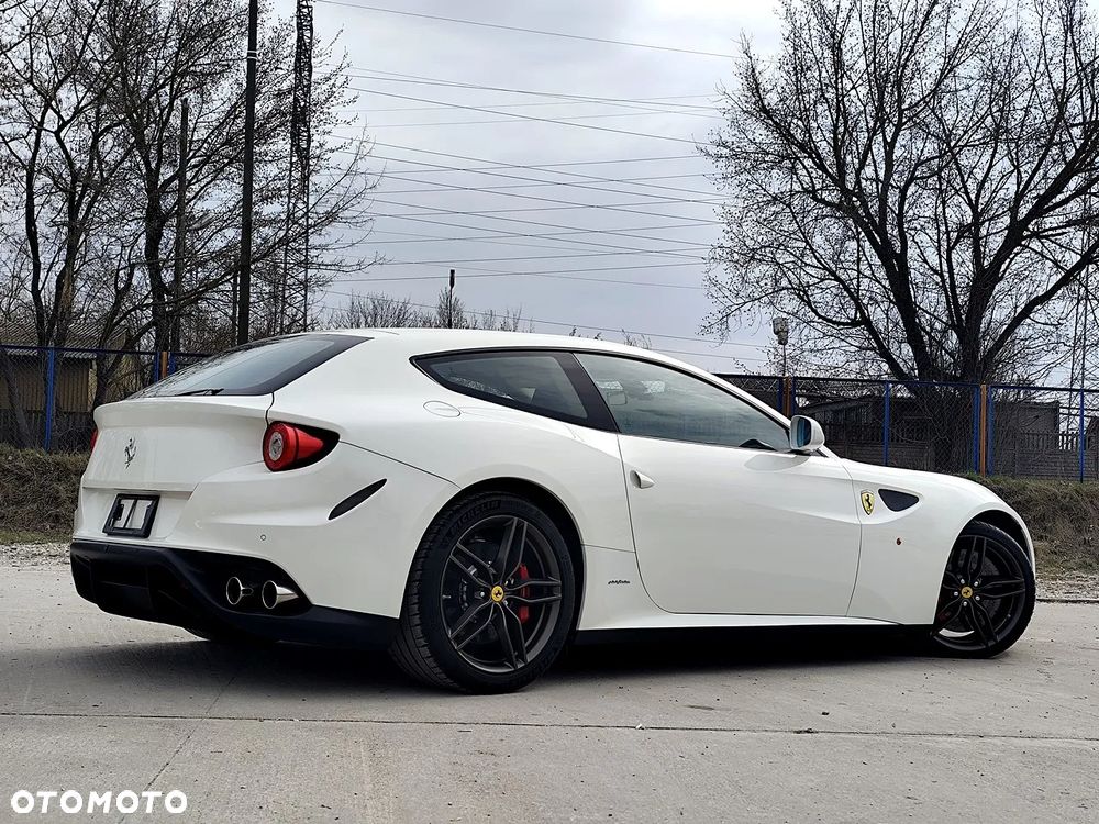 Ferrari FF - 3