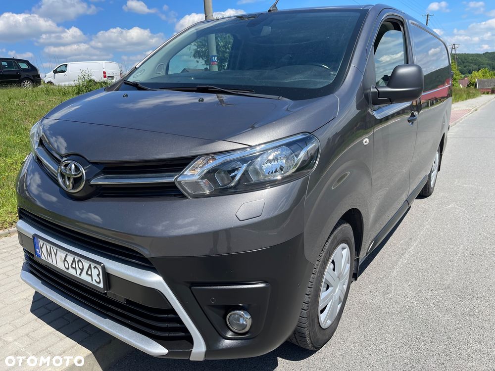 Toyota Proace - 10