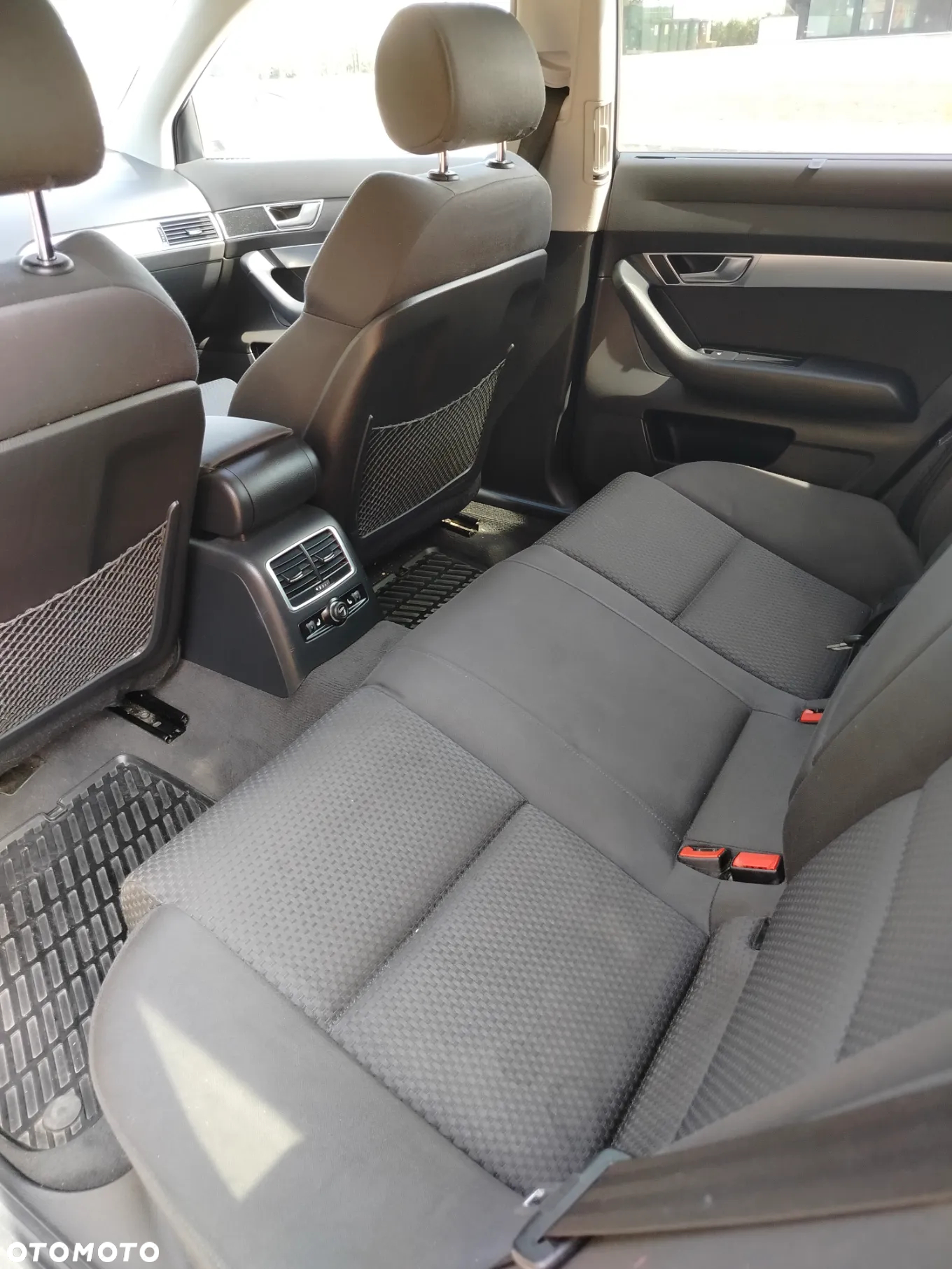 Audi A6 2.4 Quattro - 6