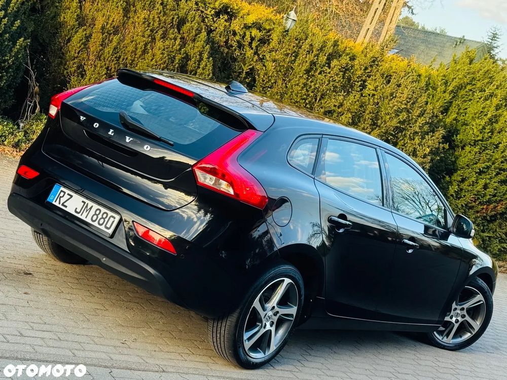 Volvo V40 T2 Drive-E Momentum - 3