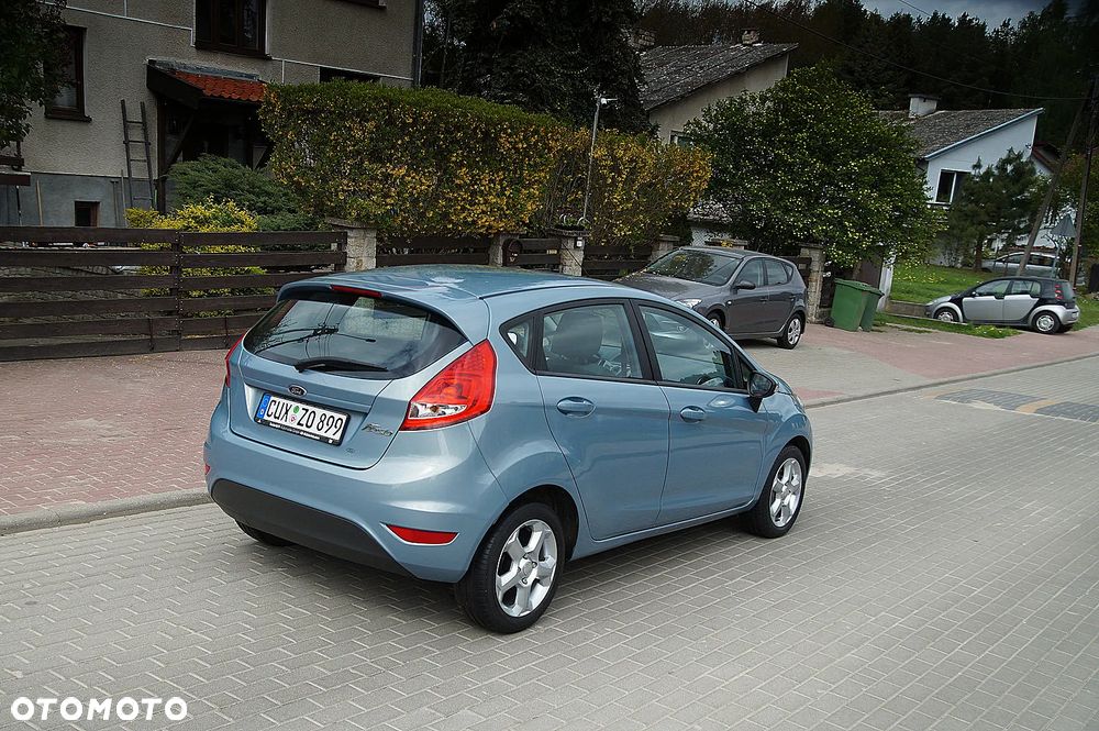 Ford Fiesta 1.25 Ambiente - 7