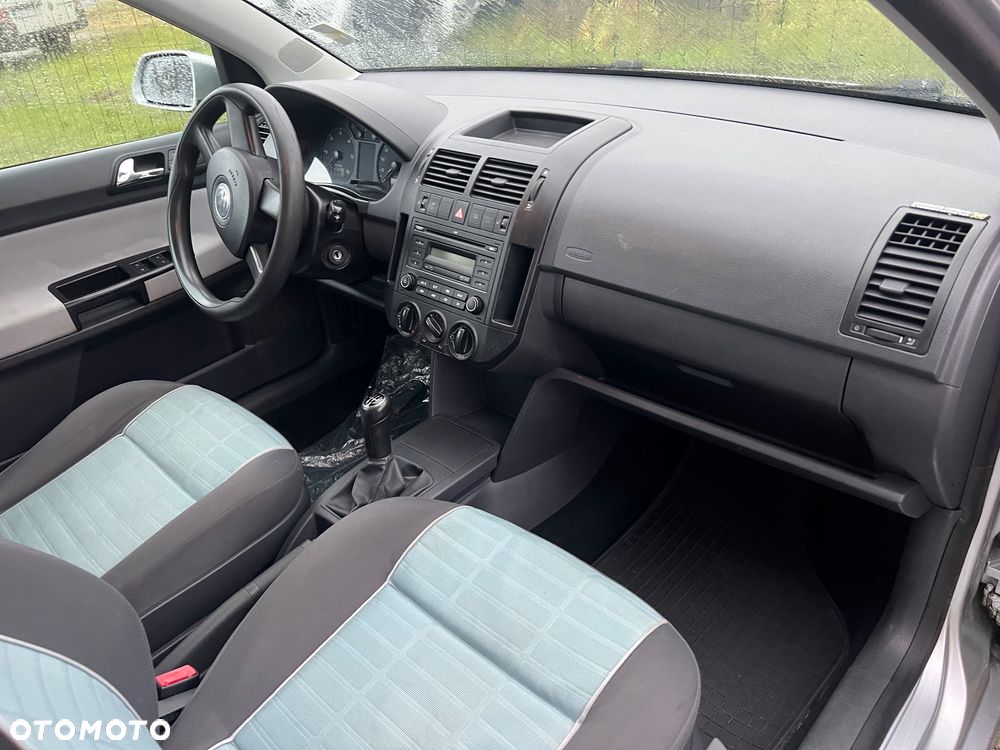 Volkswagen Polo 1.4 TDI DPF BlueMotion - 10