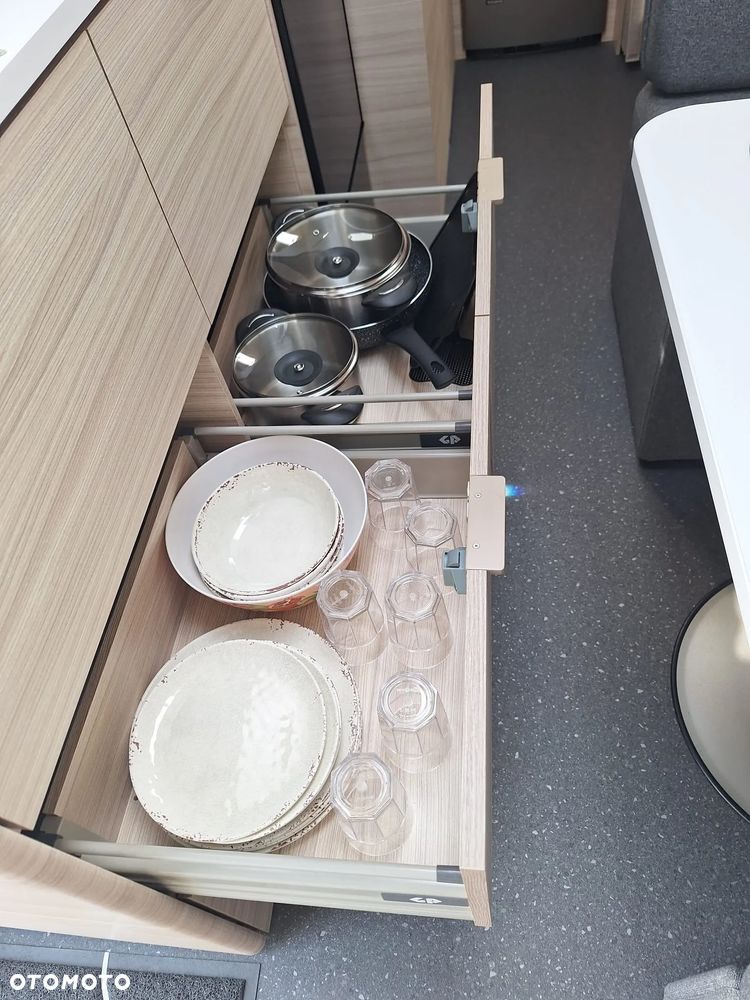 Adria Altea 552 PK 60Y - 16