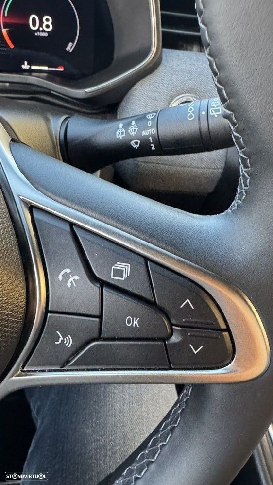 Renault Clio 1.0 TCe Techno Bi-Fuel - 18