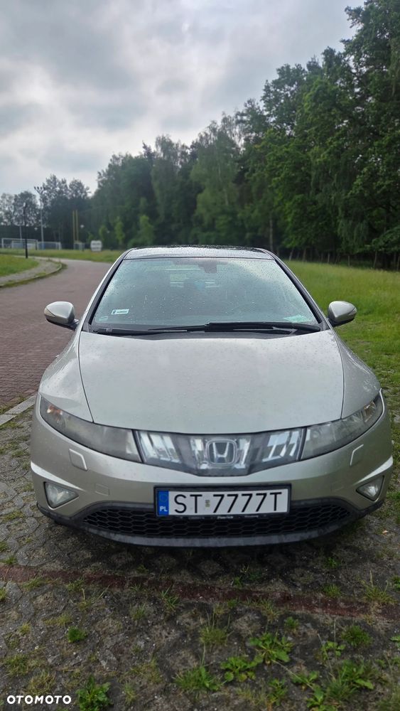 Honda Civic 1.8 Executive - 10