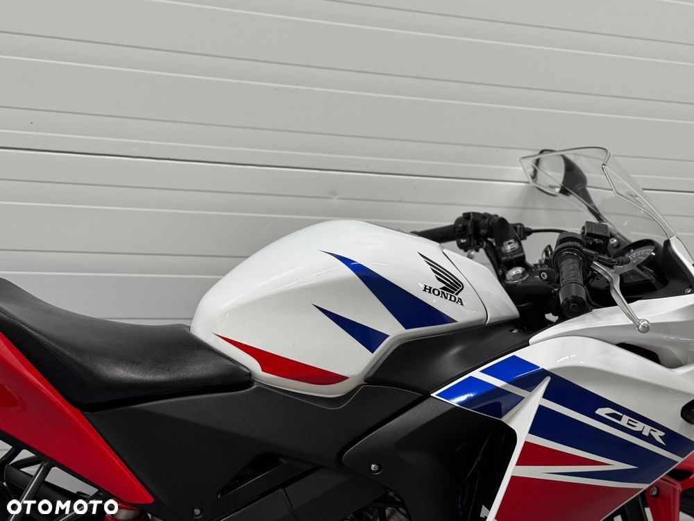 Honda CBR - 6