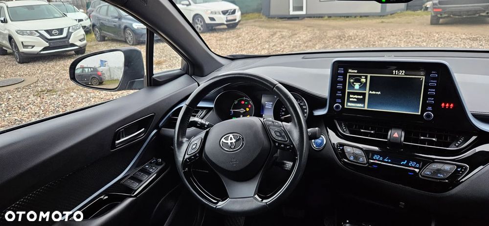 Toyota C-HR Business-Edition - 22