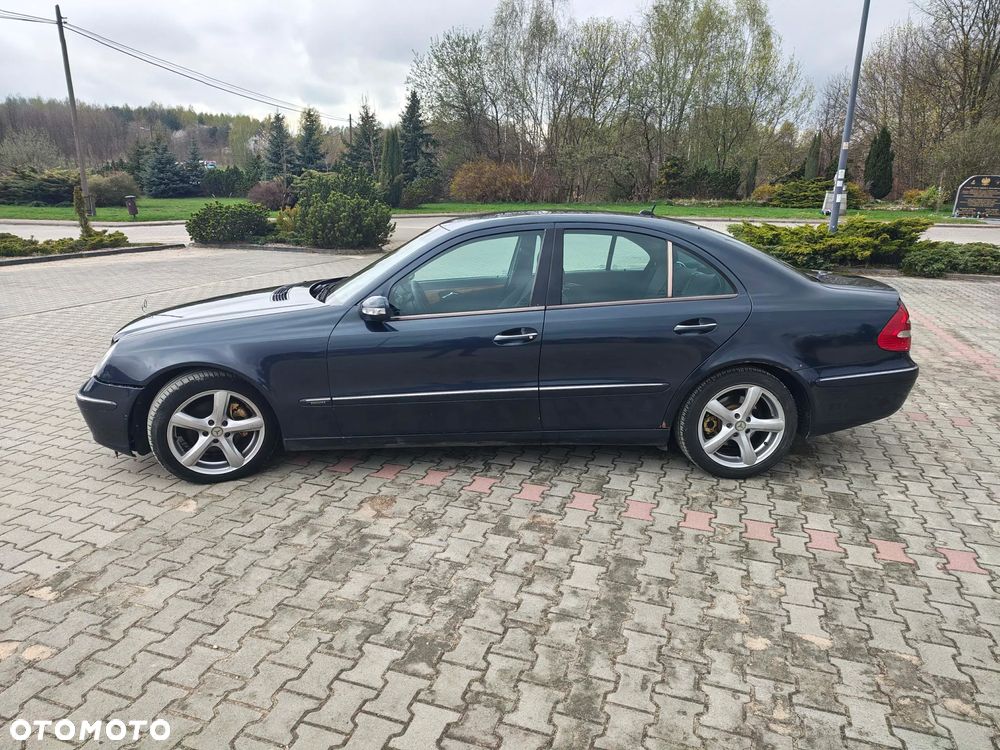Mercedes-Benz Klasa E - 4