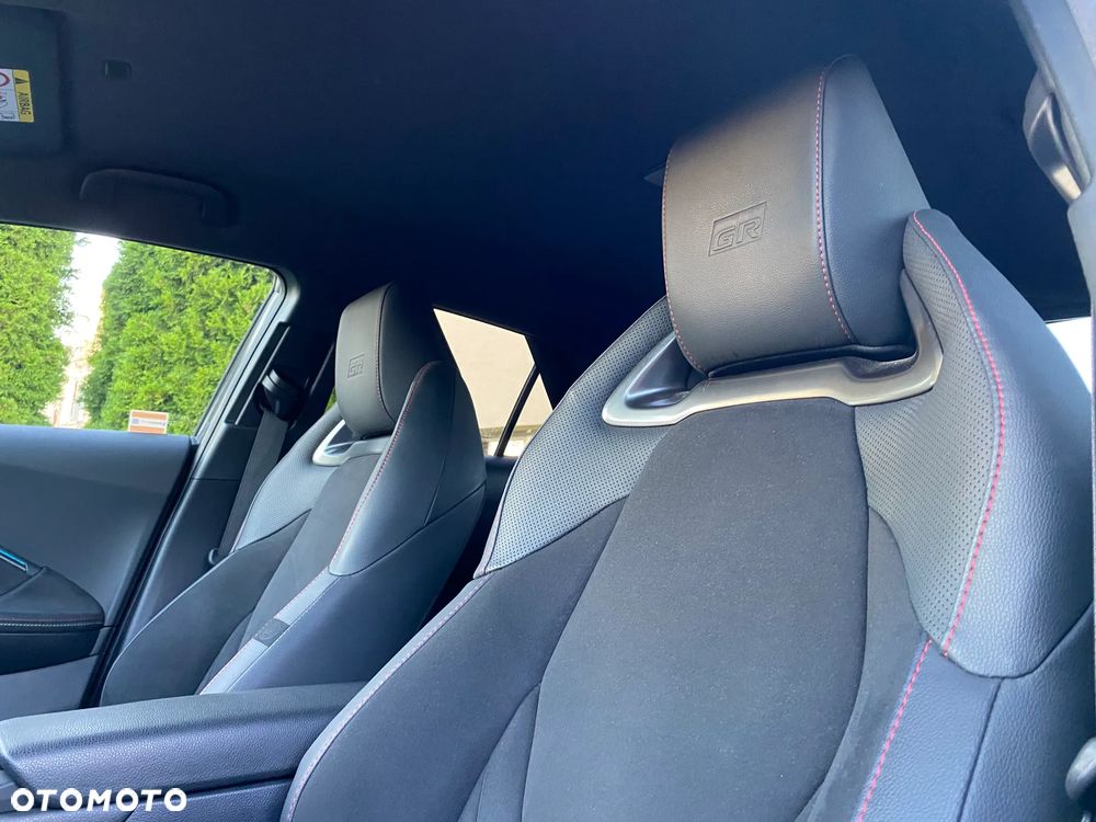 Toyota C-HR 2.0 Hybrid Dynamic Force GR Sport - 26