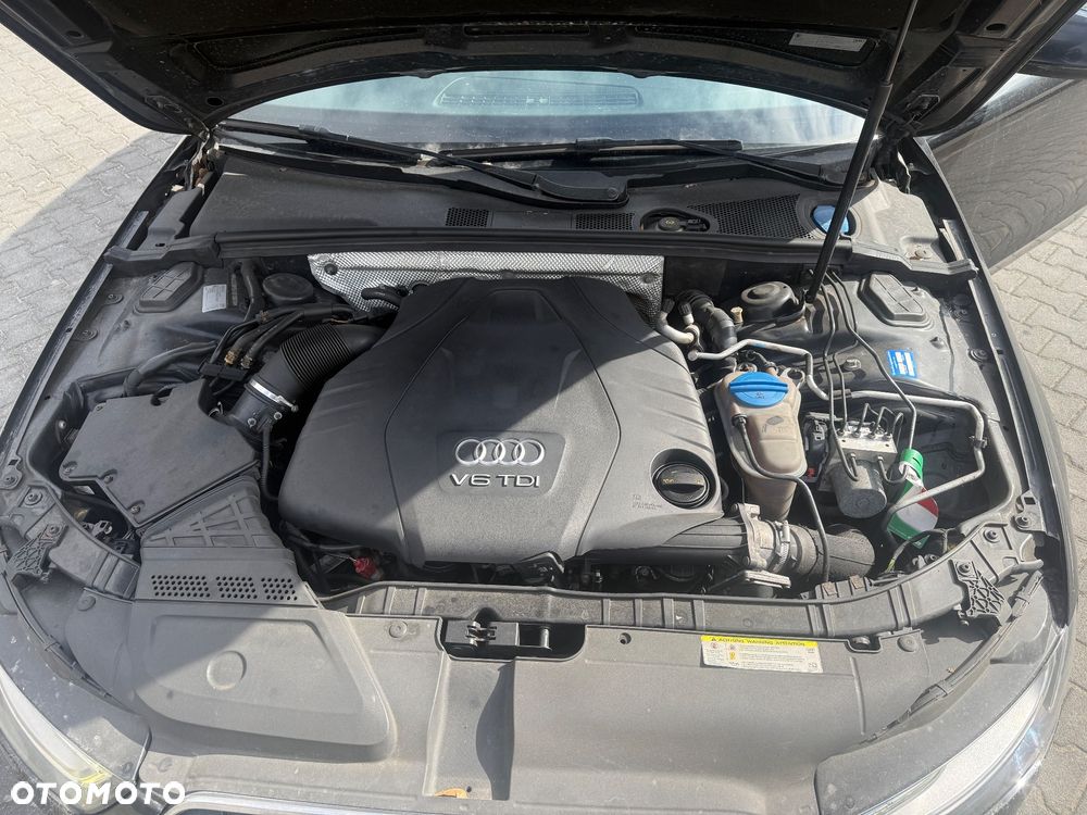 Audi A4 Avant 3.0 TDI DPF Ambition - 14